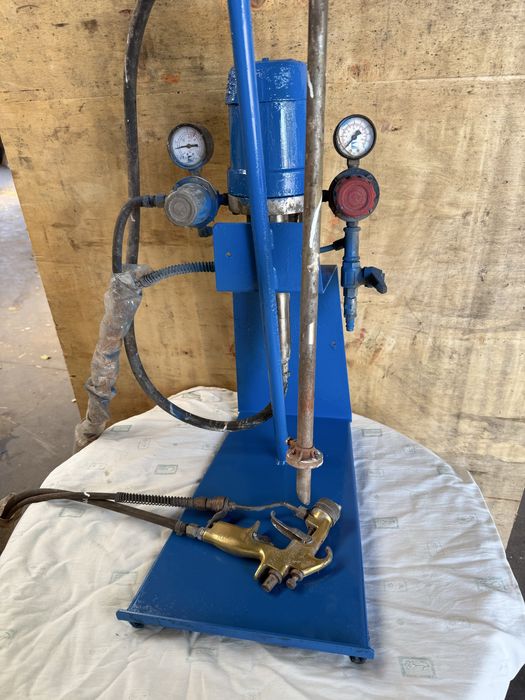 Venda Maquina de pintura usada. 700€ negosiavel