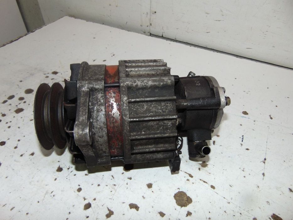 Nissan Patrol 260 alternador " usado em bom estado