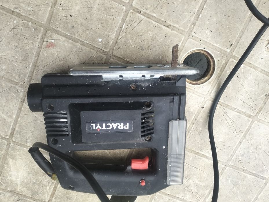 Tico Tico , máquina de cortar madeira