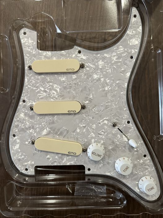Pickguard EMG DG20 (como nova)