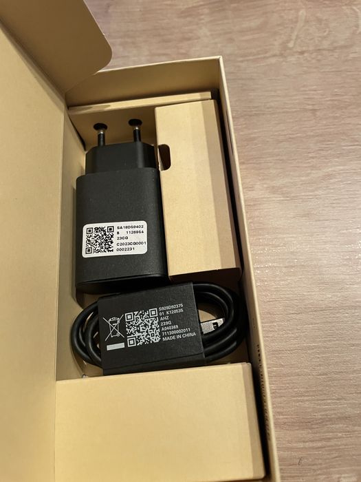 Smartfon Motorola Moto g 54 5g stan idealny