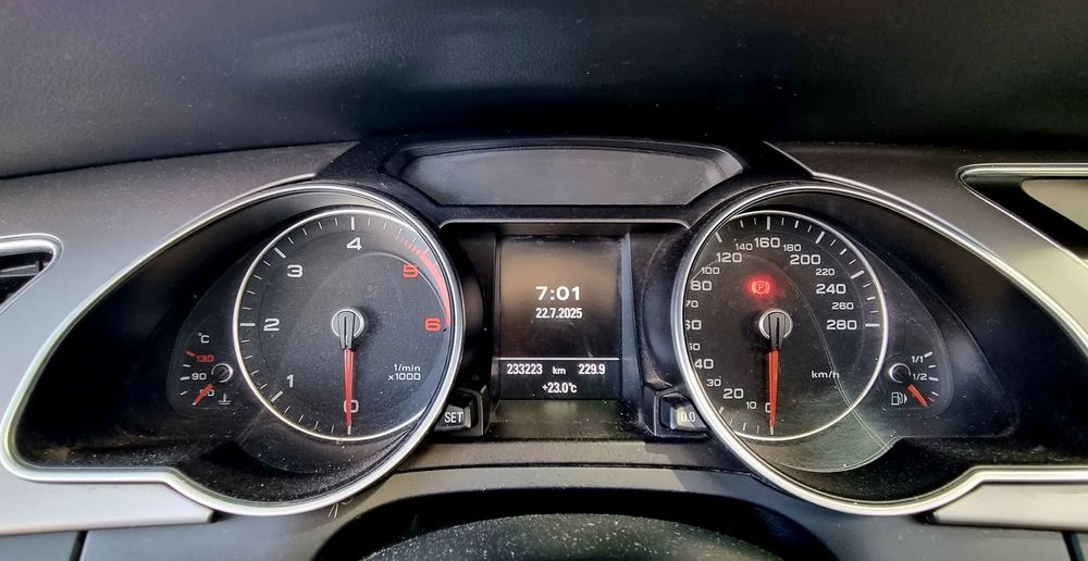Audi A5 Cabrio 2.0 TDi S-line
