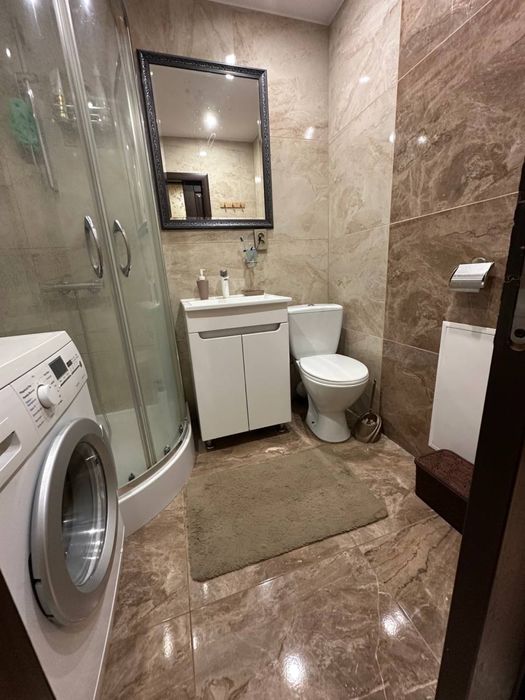 Продаж 2 кімнатної квартири на вул. Лисенка (ближній центр)