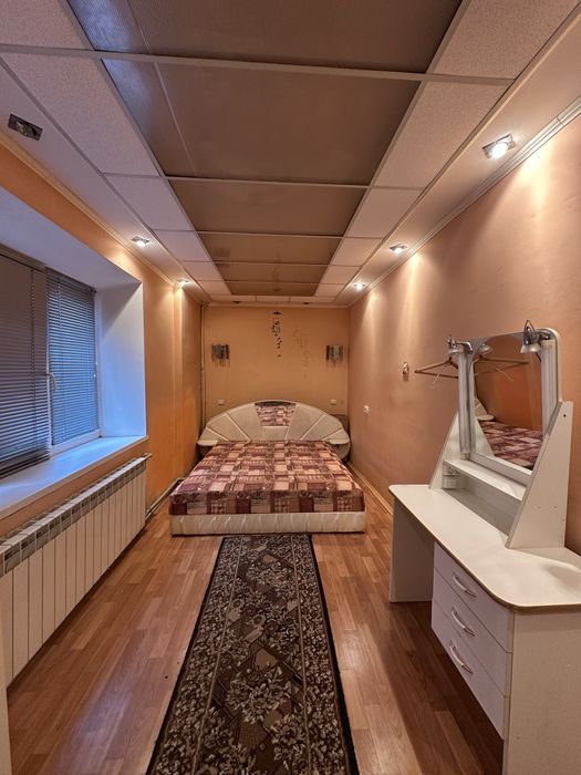 Продам  утепленную 2-комн з ГАЗОВОЙ автономкой  YANOVA