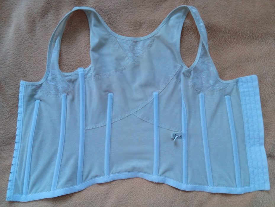 Жіночий корсет Venus мереживний