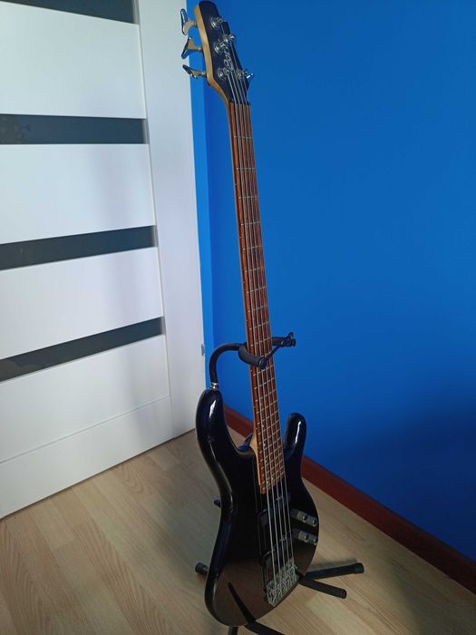 Gitara basowa 5-strunowa Cort Action Bass V Plus