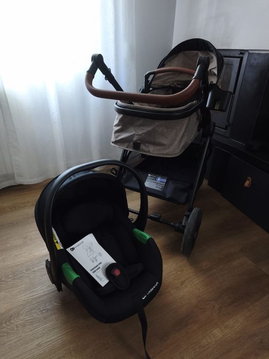 Carrinho Kinderkraft Esme Pro