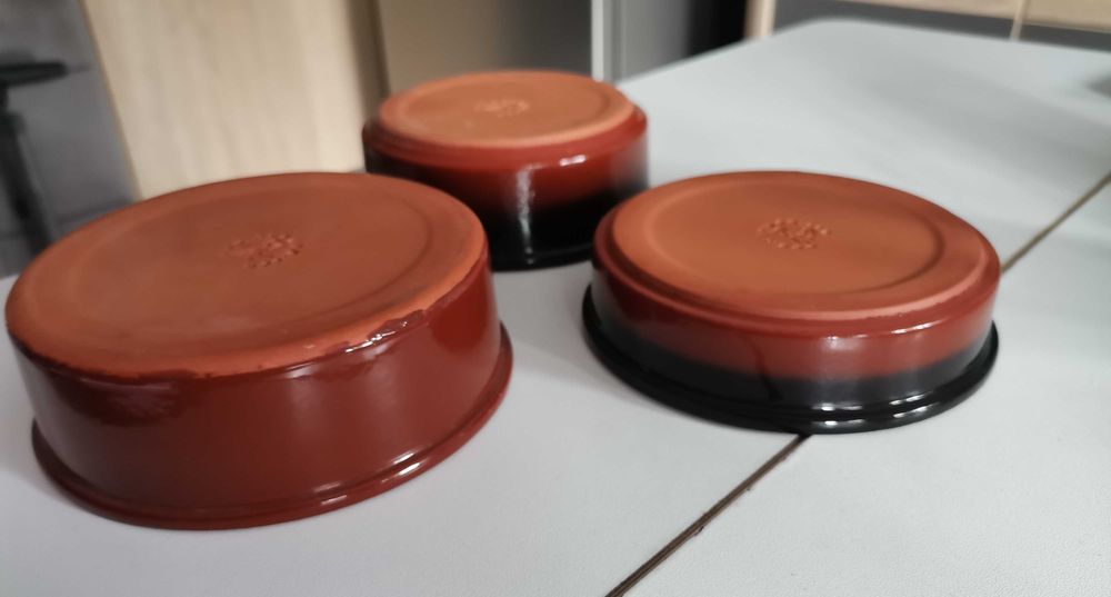 Trzy paterki ceramiczne
