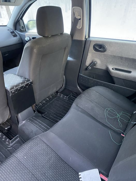 Renault Megane 2 2005 1.4 газ/бензин