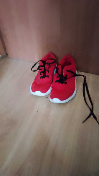 Buty damskie rozne r. 35-40