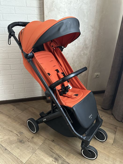 Прогулянкова коляска Anex Air-X
