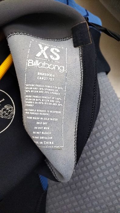 Fato surf Billabong tamanho XS