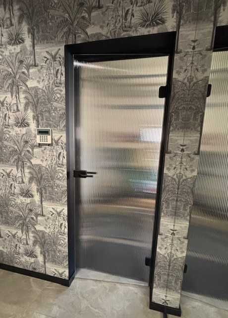 Balustrady szklane Drzwi szklane Lustra