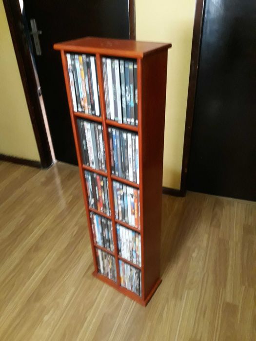 Movel para filmes dvds com 93 filmes imcorporados