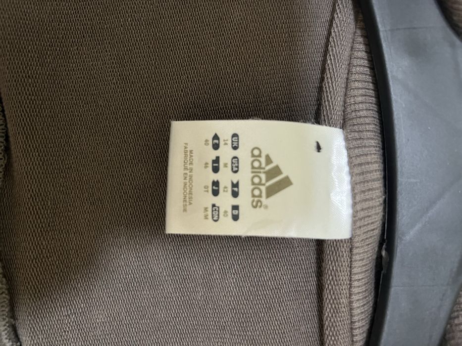 Жіноча кофта адідас