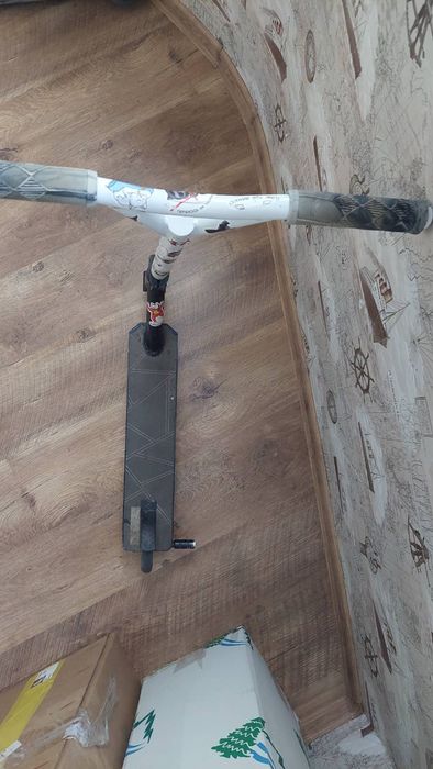 Самокат трюковой Explore