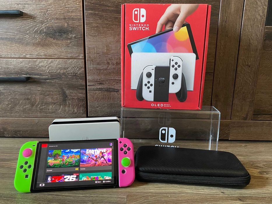 Sprzedam nintendo switch oled