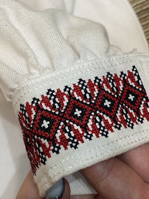 Якісна українська вишиванка