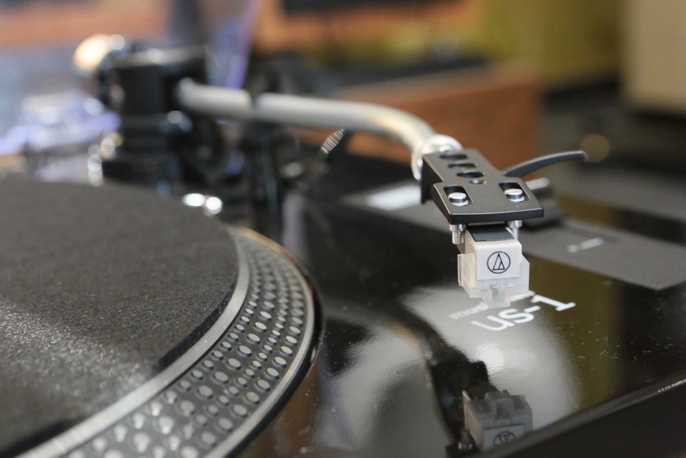 Music Hall US-1 z wkładką Audio-Technica AT-3600l