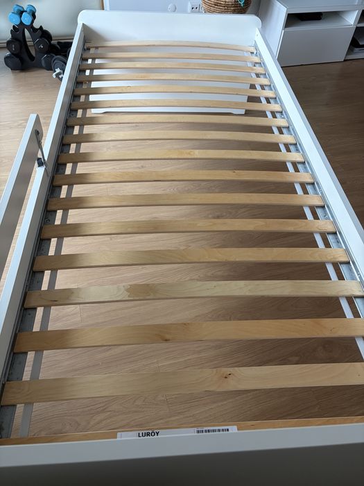 Cama IKEA SLÄKT branca