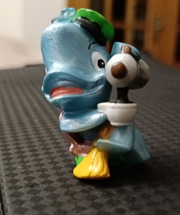 Bonecos Kinder antigos