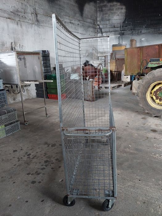 Carrinho para armazém