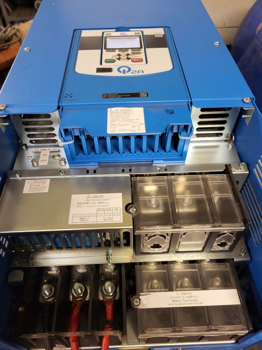 Falownik Omron od 55 do  160 kW Nowy Okazja