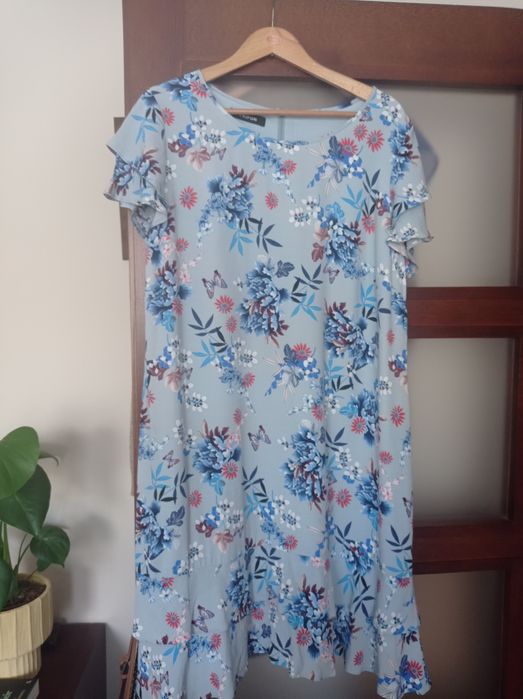 Elegancka sukienka w róż.46
