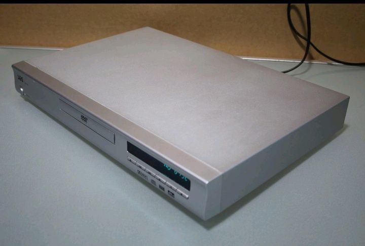 SEG, model DVD 430-II