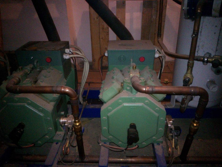 Ремонт Холодильної техніки. Вітрин. Холодильних камер. Холодильників