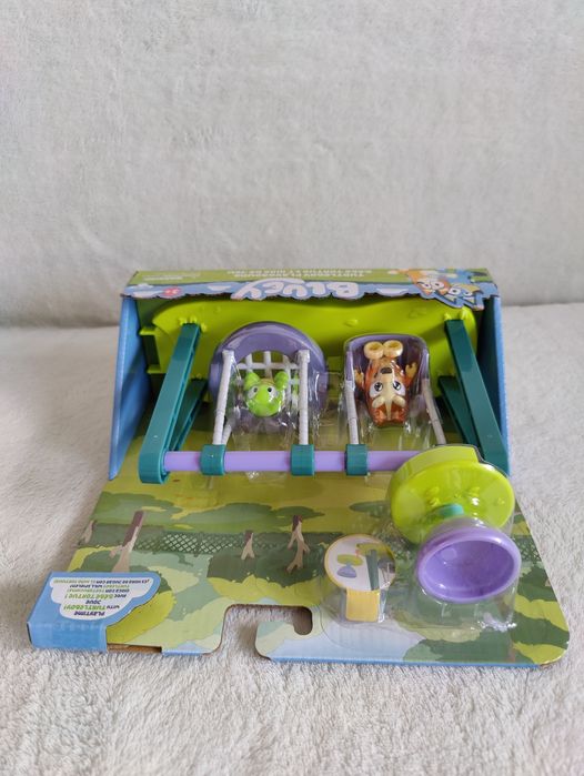 Nowy zestaw Bluey turtleboy playground. Plac zabaw z żółwiem i Bingo