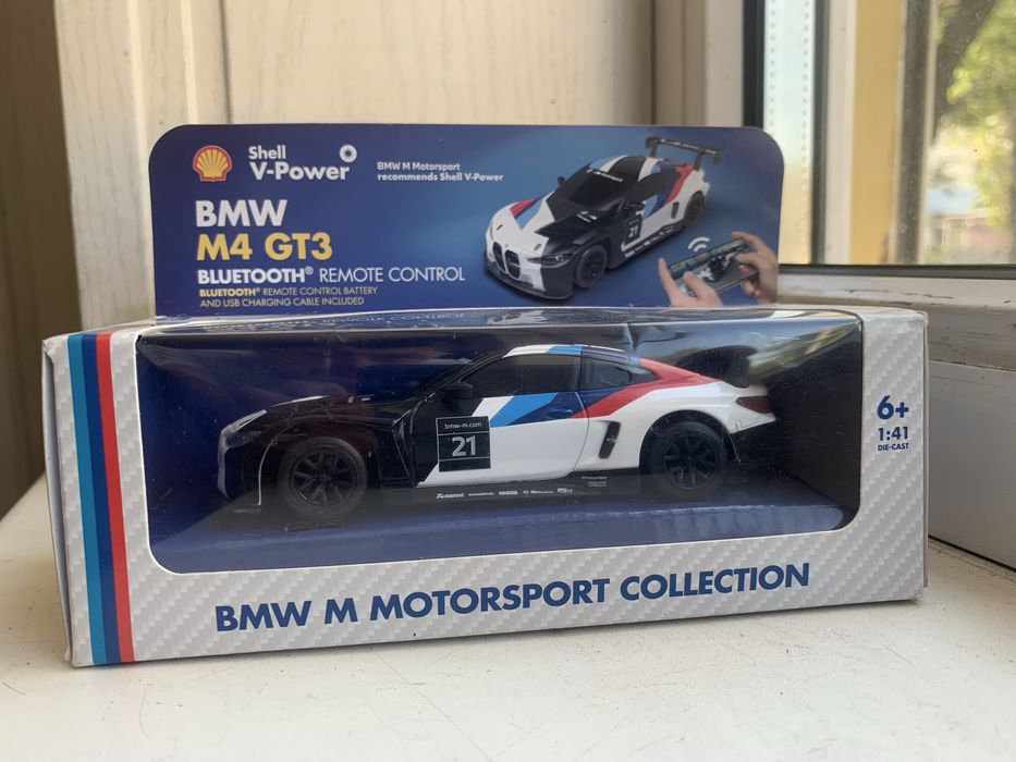 Продам колекційні машинки bmw з радіо керуванням