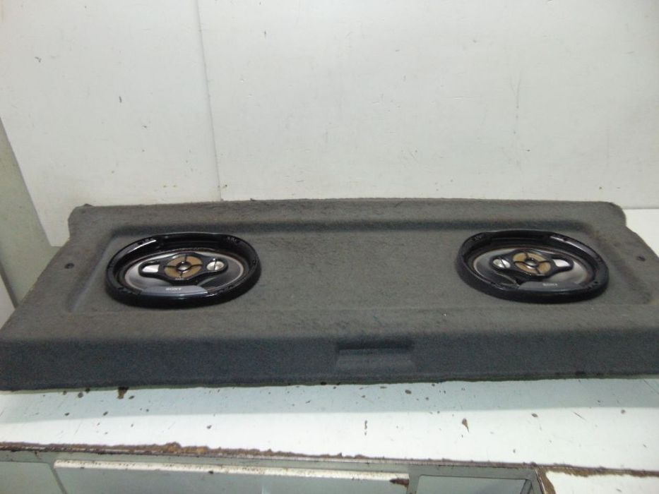 Opel corsa A chapeleira