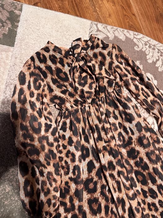 Сукня для дівчинки