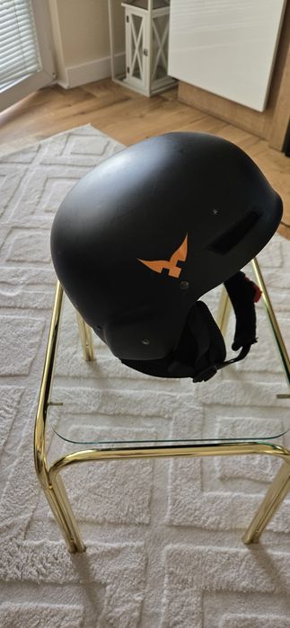 Kask z wypinanymi nausznikami rozmiar L 58-62 cm