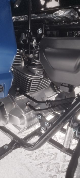 Квадроцикл Axis Gladiator 200