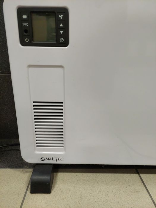 Grzejnik konwektorowy MALTEC