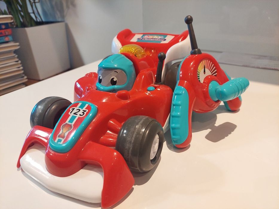 Clementoni samochód na pilot