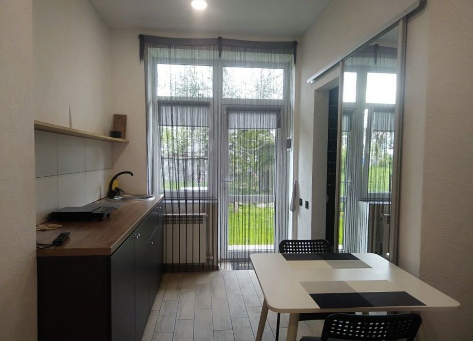 Східниця Кімнати-студія з власною кухнею