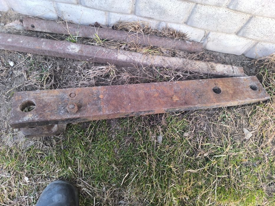 Hak listwa dolna case zaczep dolny new holand John Deere Massey Fergus