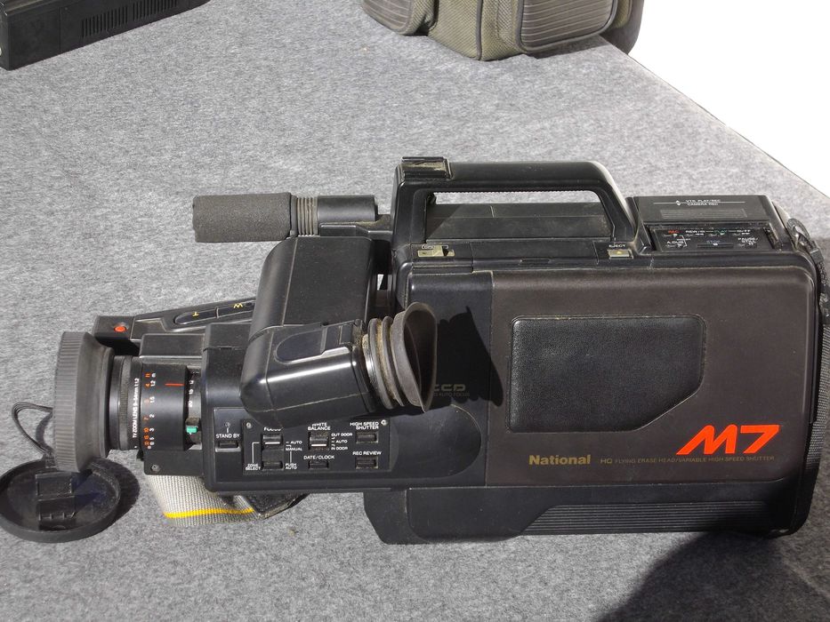 Kamera VHS National NV-M7EN