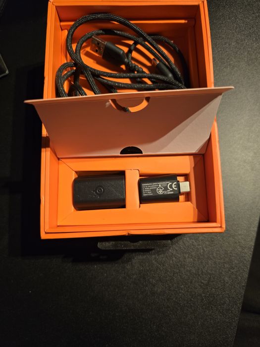Sprzedam myszkę SteelSeries Aerox 3 Wireless (2022) – Onyx Black.
