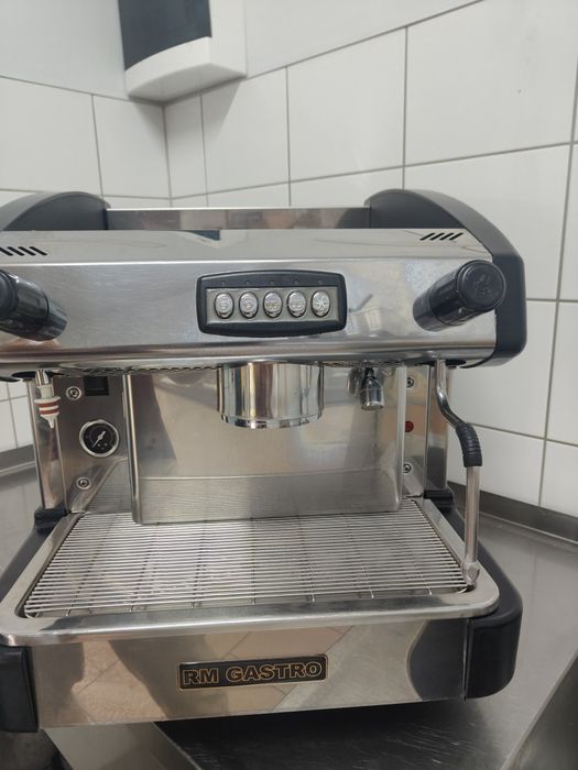 Profesjonalny ekspres do kawy RM Gastro ł