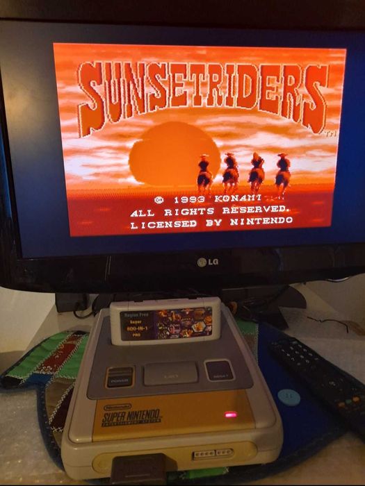 Super Nintendo SNES + cartucho 800 em 1