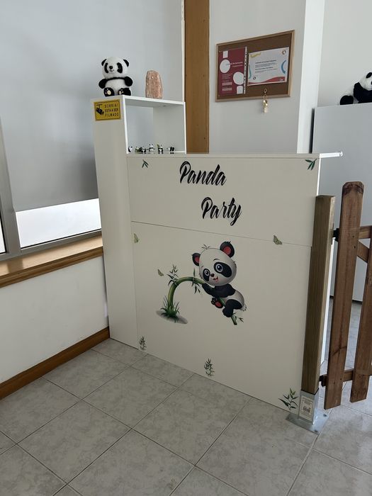 Secretary / counter64409553584259120