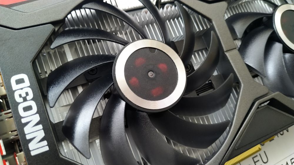Видеокарта inno 3D 1660Ti в отличном состоянии