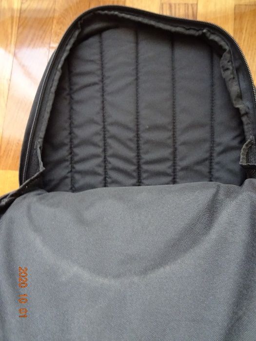 Mochila Samsonite TrunkGo Preto/vermelho p computador