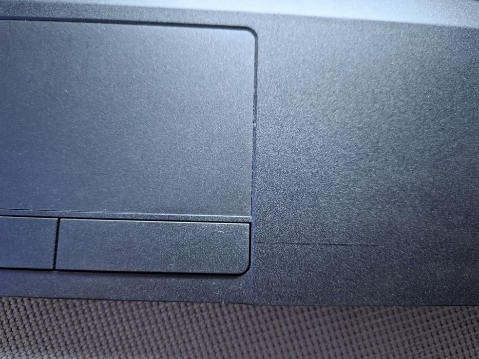 Laptop Dell Latitude 5500 8/256 GB i5-8265U SSD