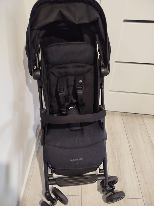 Maxi Cosi Lara 2 do samolotu wózek spacerowy spacerówka L1
