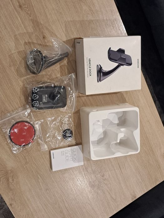 Oryginalny Uchwyt Do Telefonu Samsung EE-V200SABEGWW